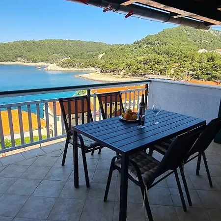 Moli Onte Apartment